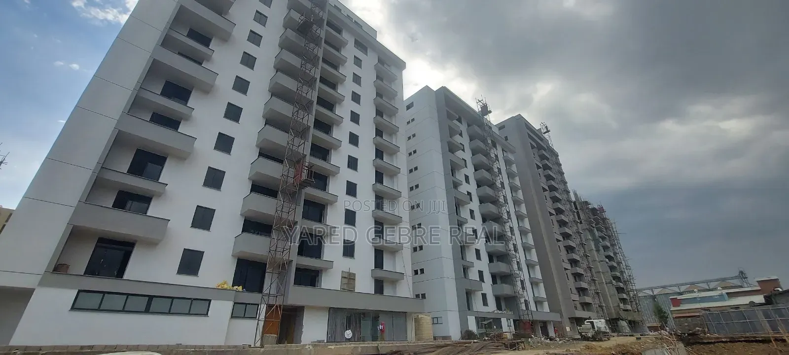 2bdrm Apartment in Ghion Homes Real, Bole for sale