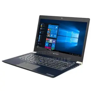 Laptop Toshiba Portege R930 4GB Intel Core i5 HDD+SSD 500GB