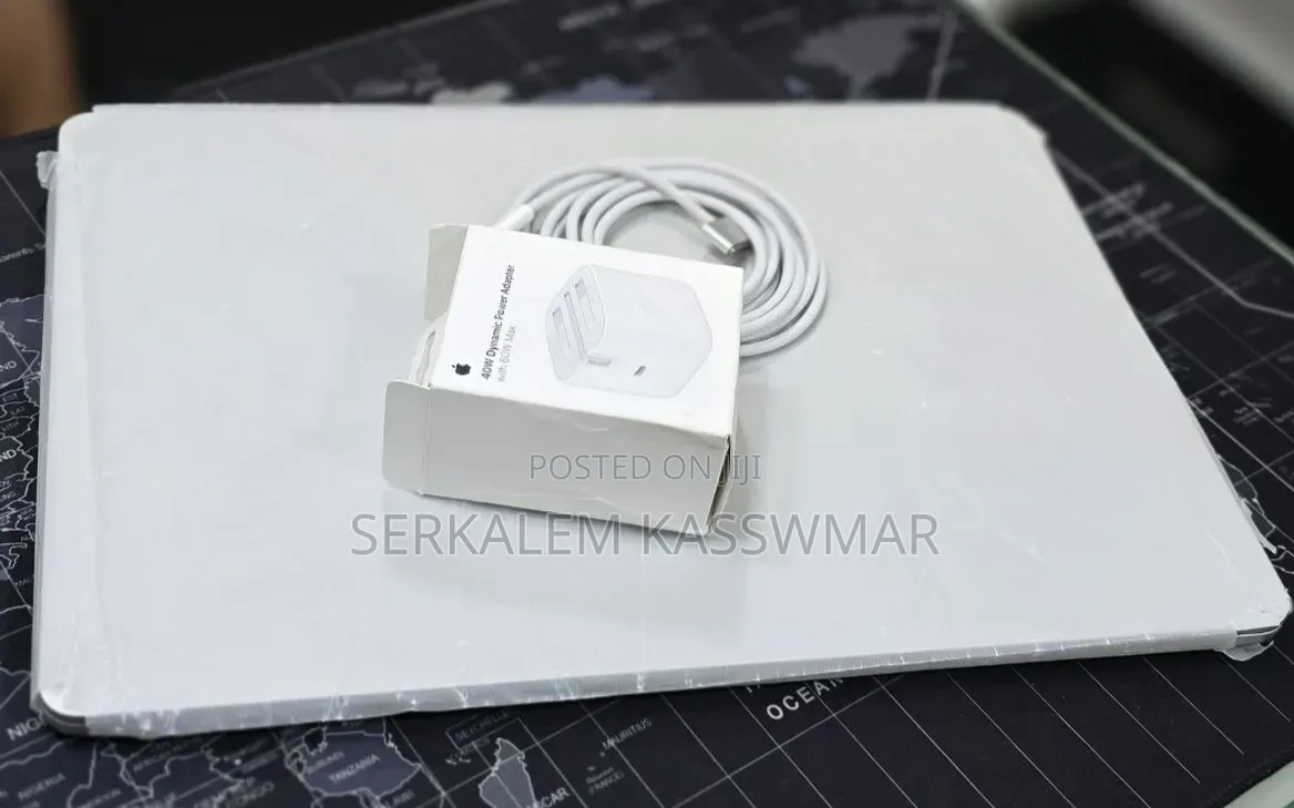 New Laptop Apple MacBook Air 2026 M5 16GB Apple M5 SSD 512GB