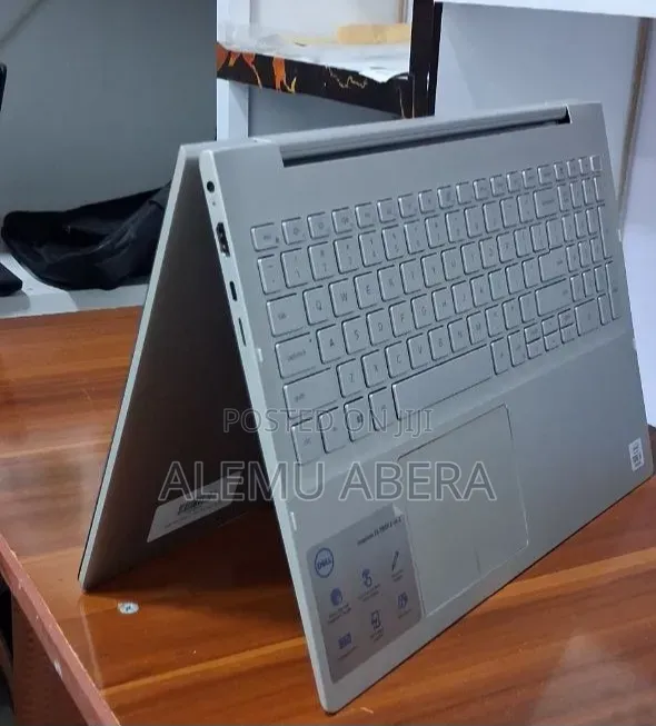 New Laptop Dell Inspiron 15 16GB Intel Core i5 SSD 256GB