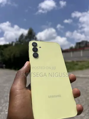 Samsung Galaxy A15 128 GB Yellow