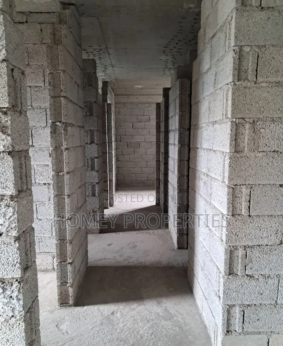 1bdrm Apartment in ትሮፒካል ሪል እስቴት, Kirkos for sale