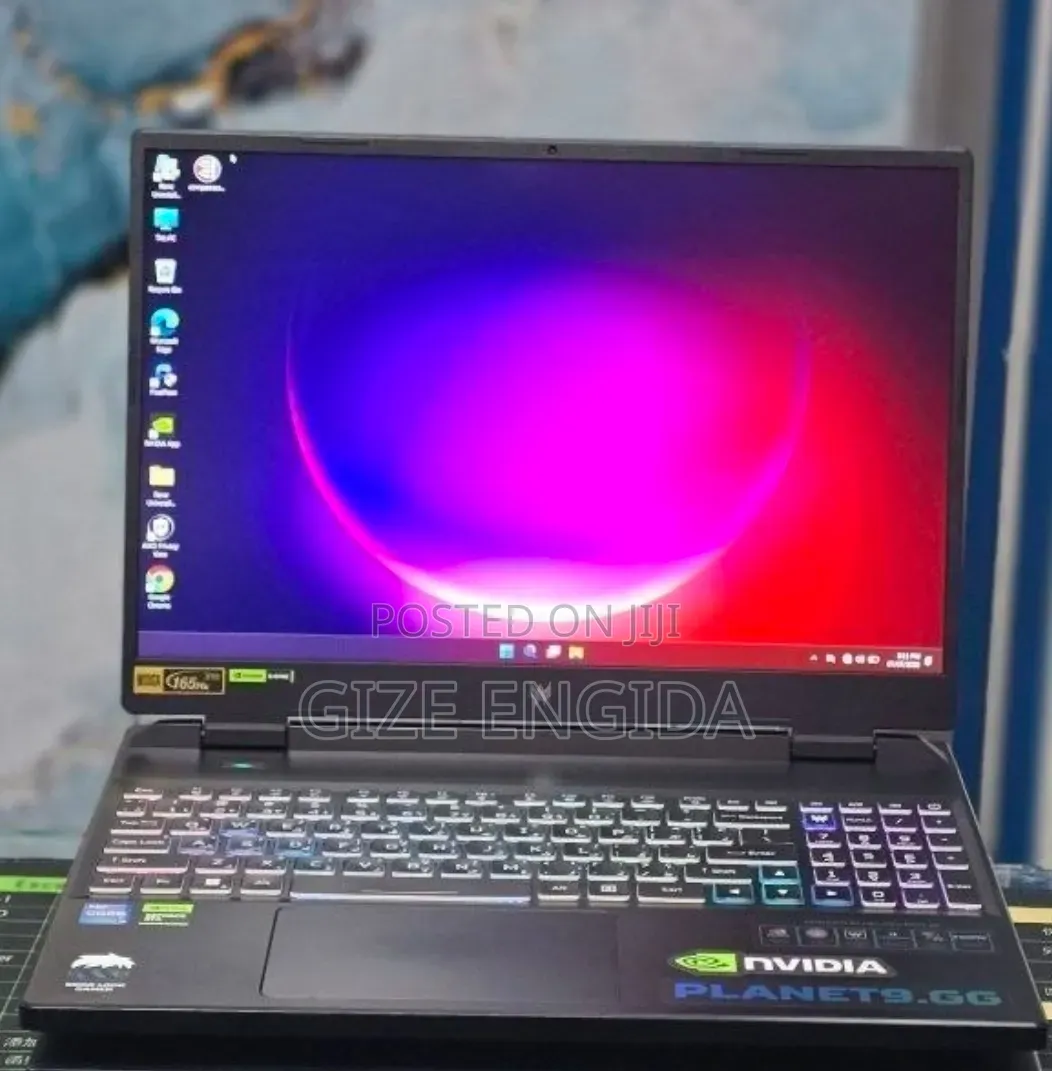 New Laptop Acer Predator Helios Neo 16 16GB Intel Core i7 SSD 512GB