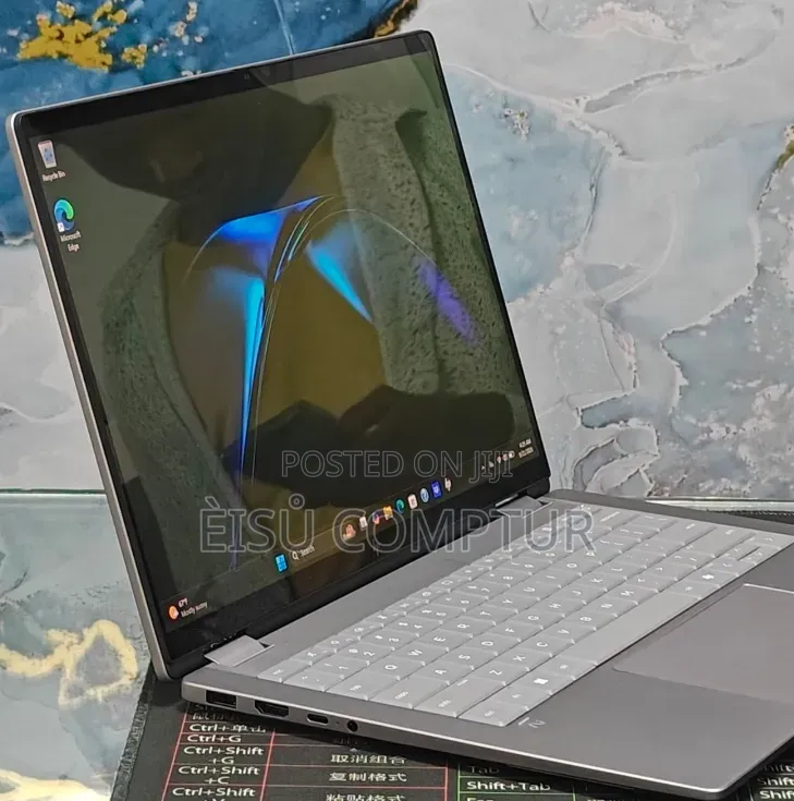 New Laptop HP OmniBook X Flip 16" 16GB Intel Core Ultra 7 SSD 1T