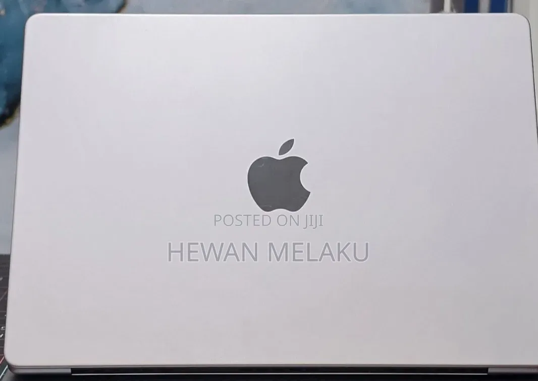 New Laptop Apple MacBook Pro 2021 M1 32GB Apple M1 Pro SSD 1T