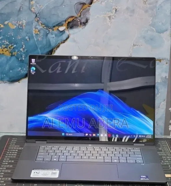 New Laptop HP OmniBook Ultra Flip 16" 32GB Intel Core Ultra 9 SSD 2T