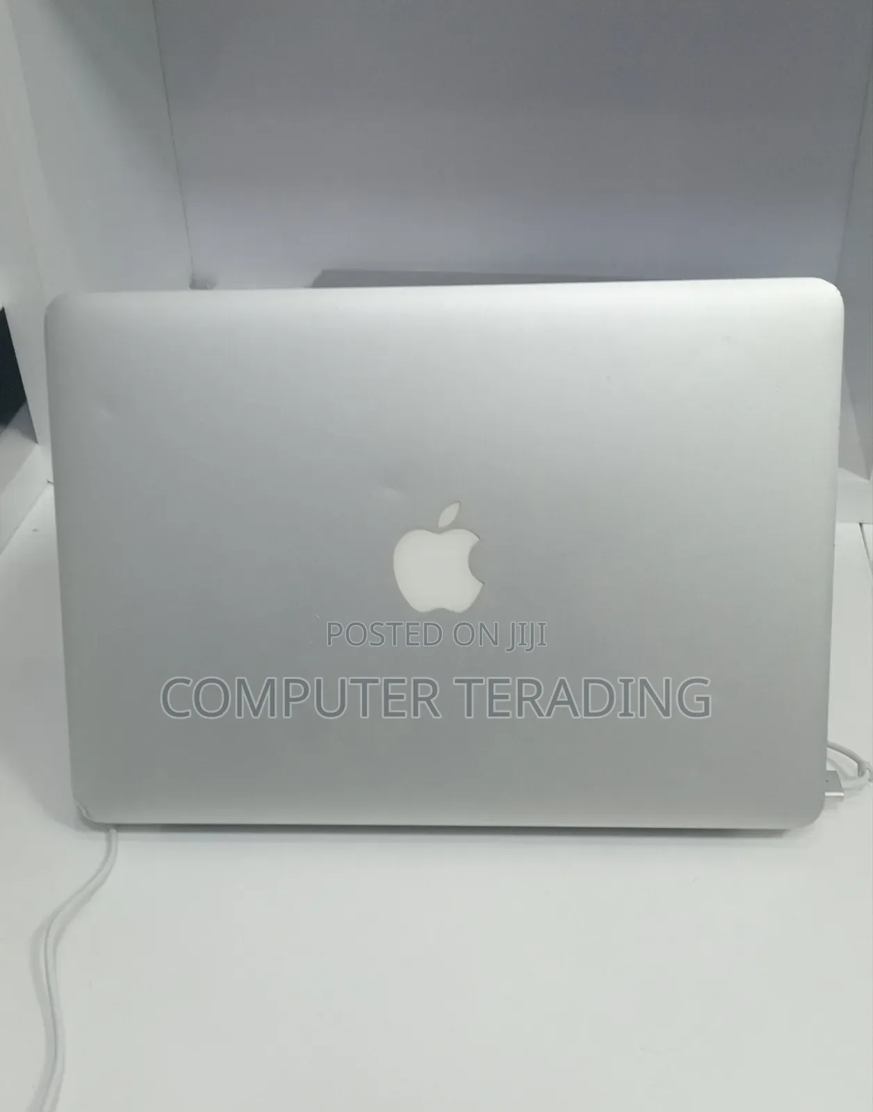 New Laptop Apple MacBook Air 2017 8GB Intel Core i7 SSD 128GB