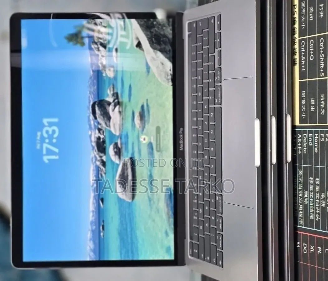 New Laptop Apple MacBook Pro 2020 8GB Apple M1 Pro SSD 512GB