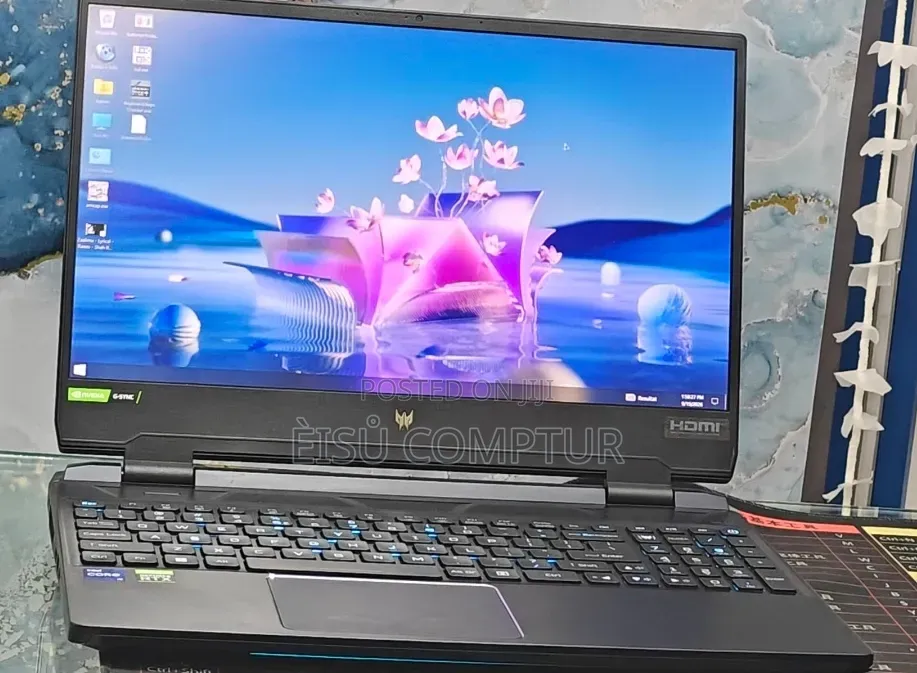 New Laptop Acer Predator Helios 300 16GB Intel Core i9 SSD 512GB