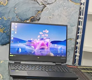 New Laptop Acer Predator Helios 300 16GB Intel Core i9 SSD 512GB