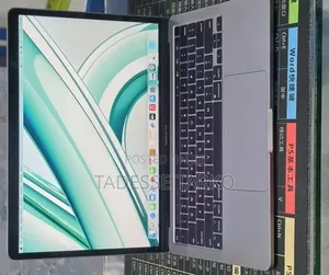 New Laptop Apple MacBook Pro 2022 M2 8GB Apple M2 SSD 256GB