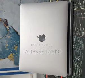 New Laptop Apple MacBook Air 2020 M1 8GB Apple M1 SSD 256GB