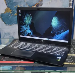 New Laptop HP Pavilion Power 15 16GB Intel Core i7 SSD 256GB