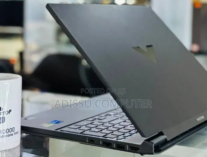 New Laptop HP Victus 15 16GB Intel Core i5 SSD 512GB