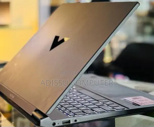 New Laptop HP Victus 15 16GB Intel Core i5 SSD 512GB