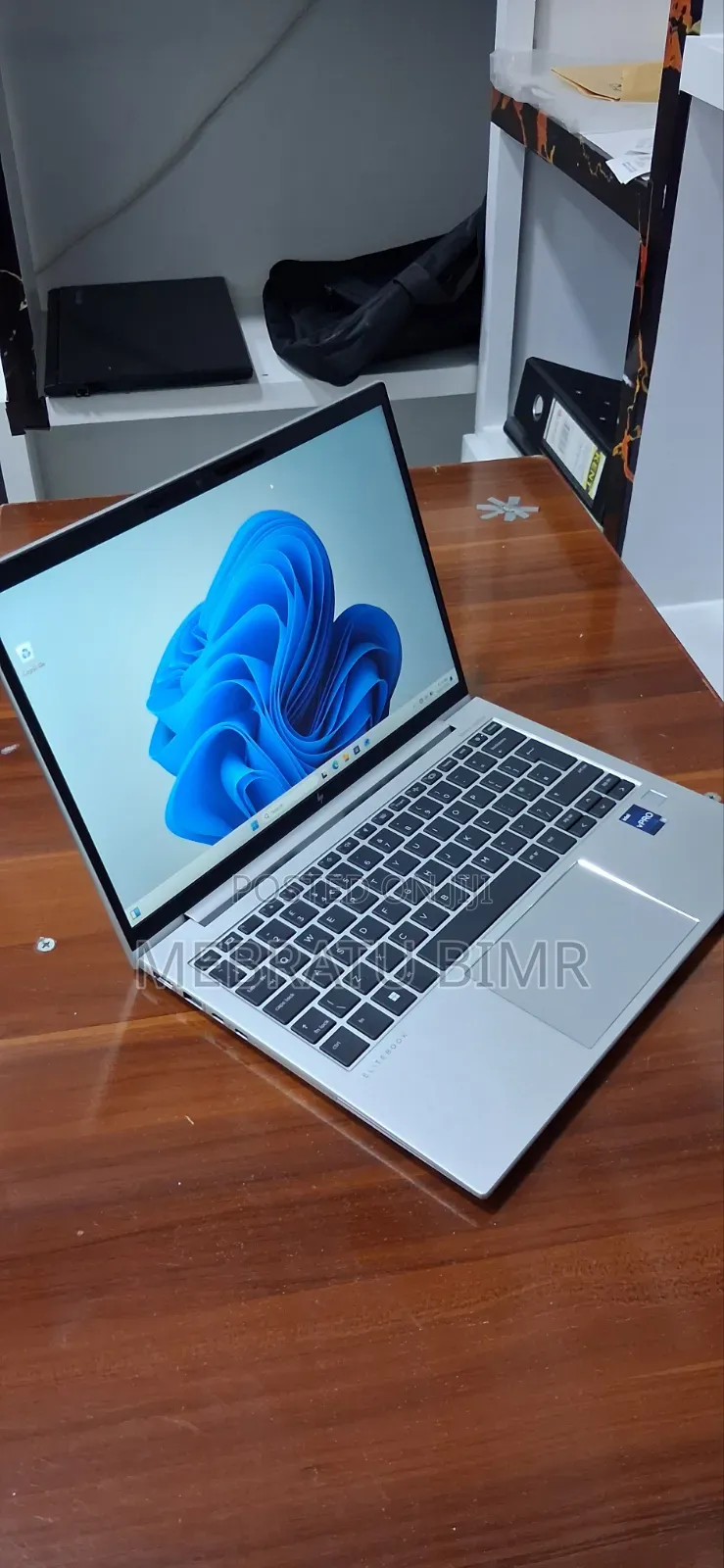 New Laptop HP Elite x360 830 G10 16GB Intel Core i5 SSD 512GB