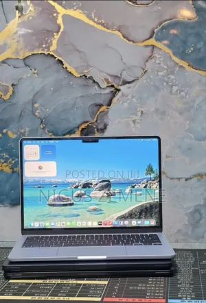 New Laptop Apple MacBook Air 2025 M4 16GB Apple M4 SSD 256GB