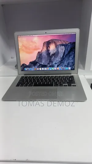 Laptop Apple MacBook Air 2017 8GB Intel Core i7 SSD 128GB