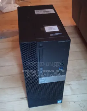 Desktop Computer Dell Optiplex 3040 4GB Intel Core i5 HDD 500GB