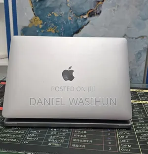 New Laptop Apple MacBook Air 2020 M1 8GB Apple M1 SSD 256GB