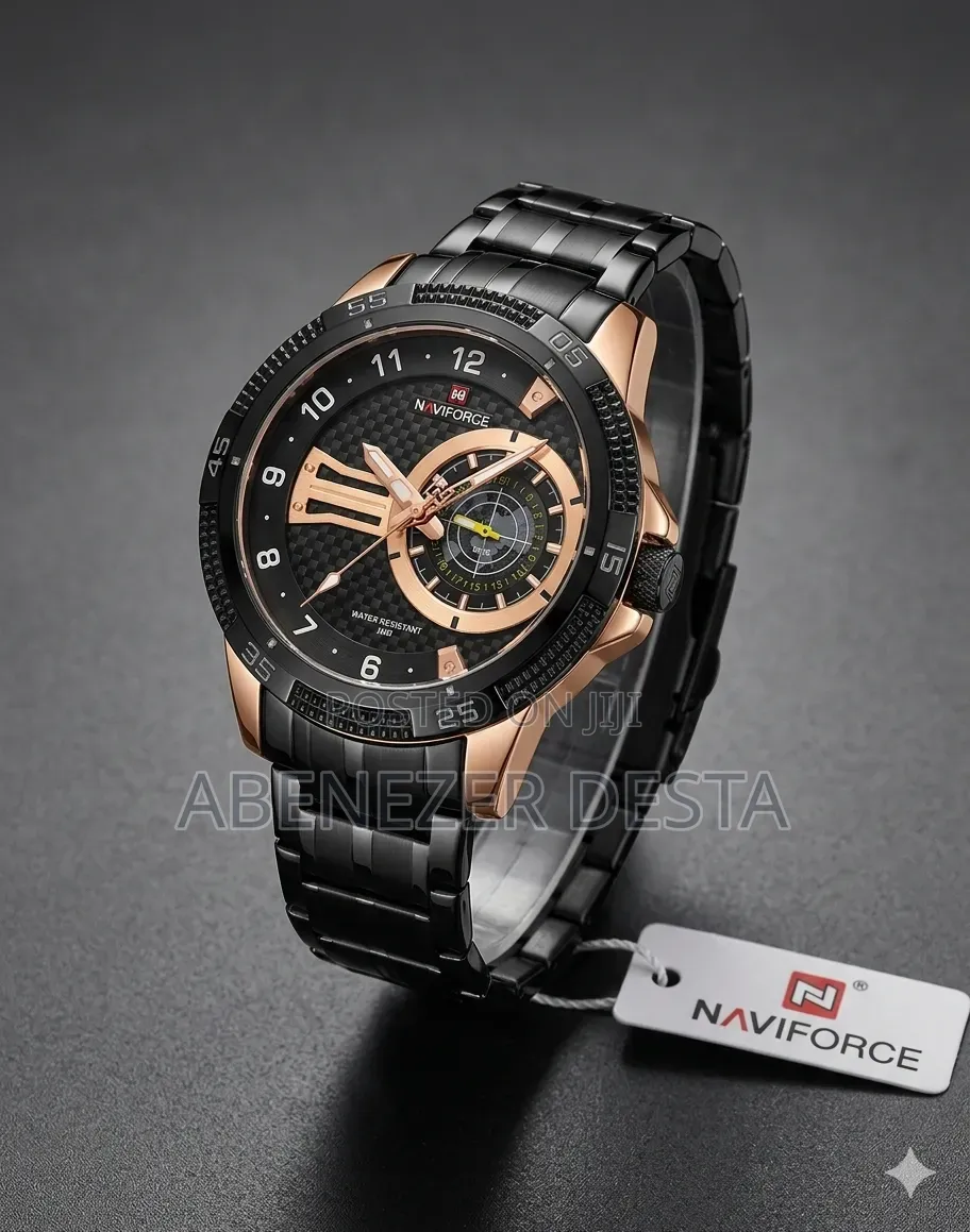 Naviforce NF9206 Men's Quartz Wristwatch Featuring a Striking Black