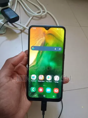 Samsung A10 32 GB Blue