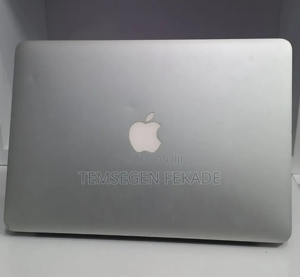 New Laptop Apple MacBook Air 2017 8GB Intel Core i7 SSD 128GB