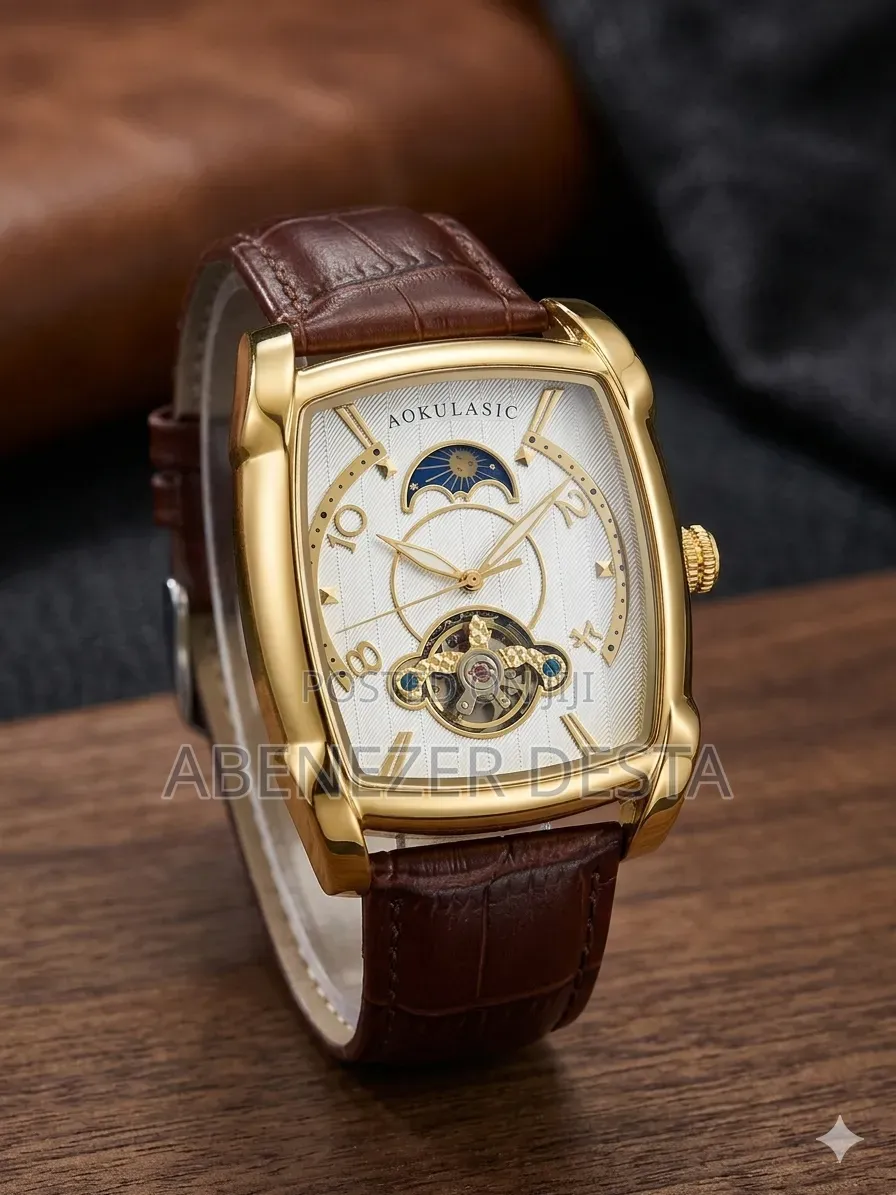 Aokulasic Men's Mechanical Watch Featuring a Distinctive Gold-Toned
