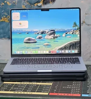 New Laptop Apple MacBook Air 2025 M4 16GB Apple M4 SSD 256GB