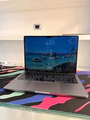 New Laptop Apple MacBook Pro 2023 M3 Pro 8GB Apple M3 Pro SSD 512GB