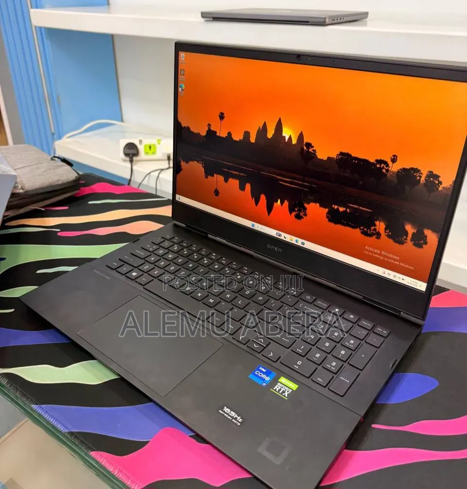 New Laptop HP Omen 16 16GB Intel Core i7 SSD 512GB