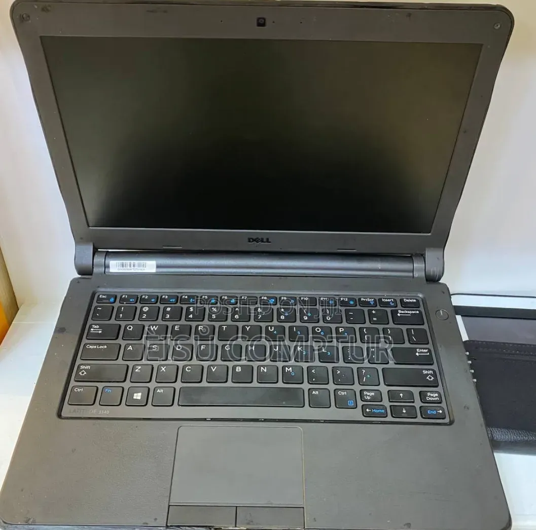 New Laptop Dell Latitude 3340 4GB Intel Pentium SSD 128GB