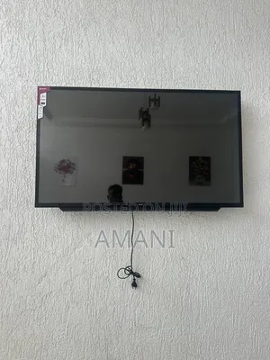 Bright Smart TV in Good Condition,