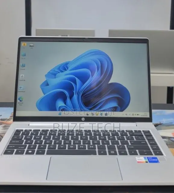 New Laptop HP EliteBook 640 G10 16GB Intel Core i7 SSD 512GB