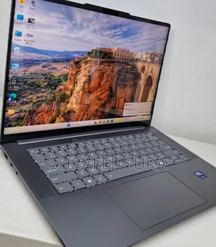 New Laptop Lenovo Yoga 2 32GB Intel Core Ultra 7 SSD 1T
