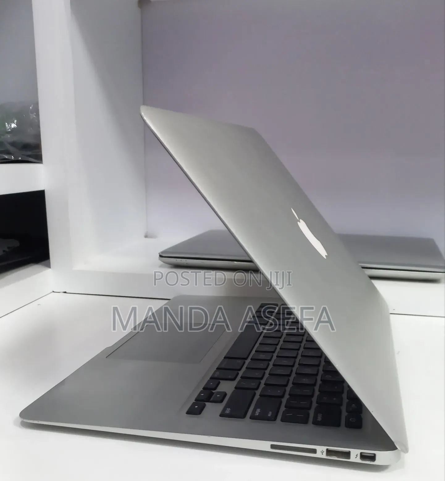 New Laptop Apple MacBook Air 2017 8GB Intel Core i7 SSD 128GB