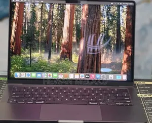 New Laptop Apple MacBook Pro 2024 M4 16GB Apple M4 Pro SSD 512GB