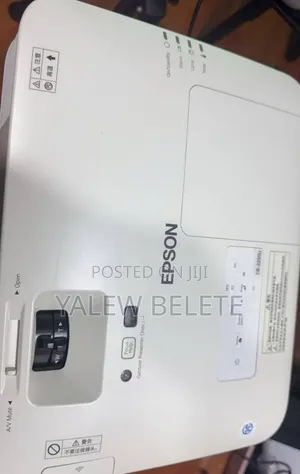 New EPSON Projector Model Name: CB -2255u Hardware Interface: