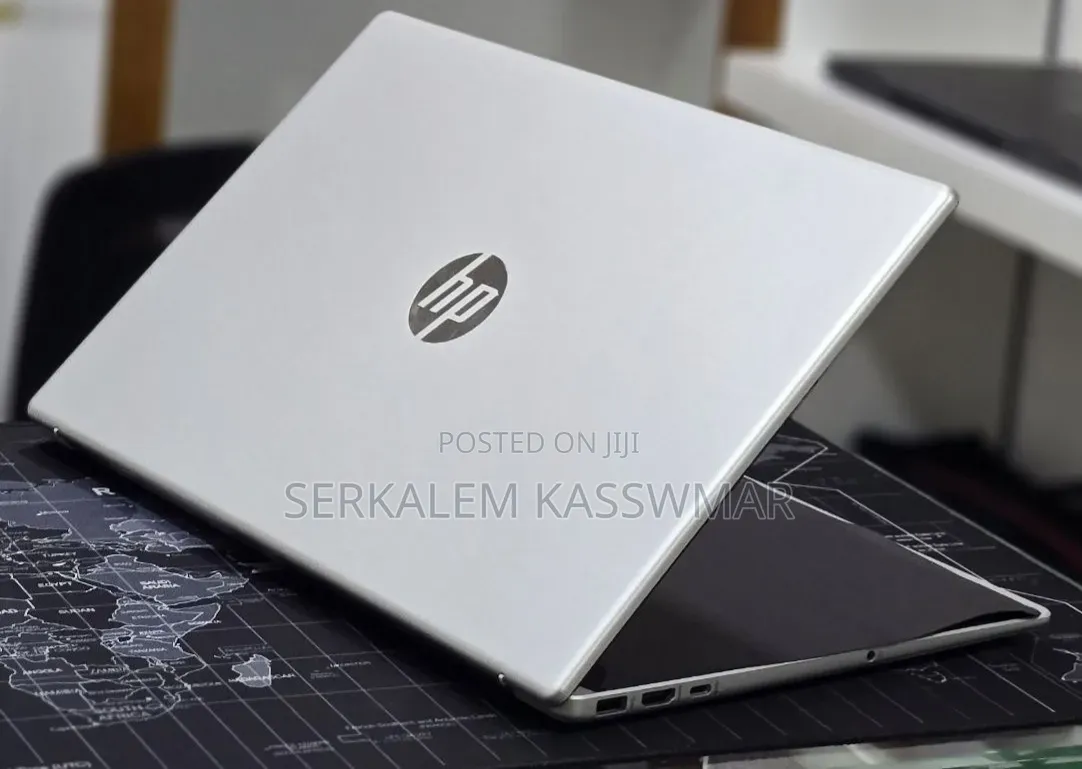 New Laptop HP Stream Notebook 8GB AMD Ryzen 5 SSD 512GB