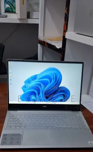 New Laptop Dell Inspiron 15 16GB Intel Core i5 SSD 256GB