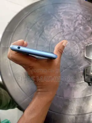 Itel it1408 32 GB Silver