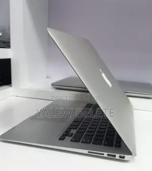 New Laptop Apple MacBook Air 2017 8GB Intel Core i7 SSD 128GB