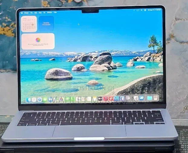 New Laptop Apple MacBook Air 2020 M1 8GB Intel Core i5 SSD 256GB