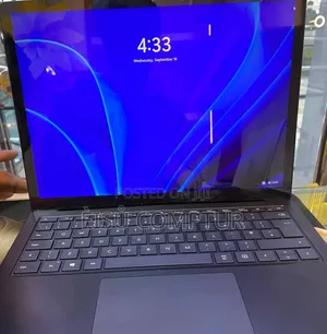 New Laptop Microsoft Surface 16GB Intel Core i7 SSD 512GB