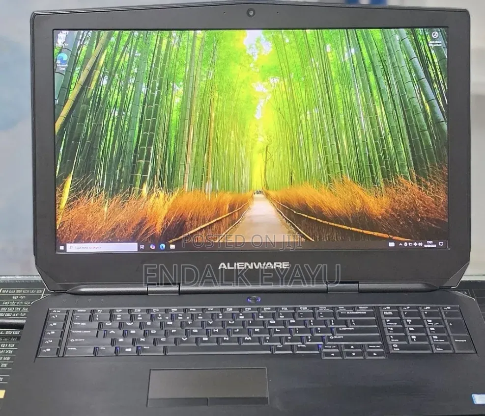 New Laptop Dell 8GB Intel Core i7 SSD 256GB