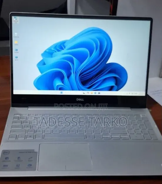 New Laptop Dell Inspiron 15 16GB Intel Core i5 SSD 256GB