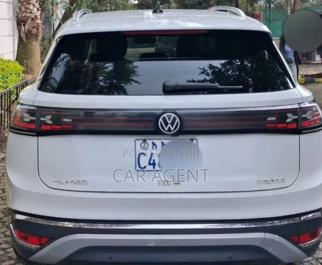 Volkswagen ID.6 2023 White