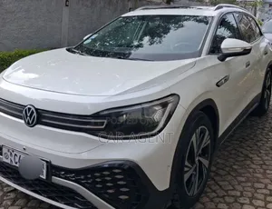 Volkswagen ID.6 2023 White