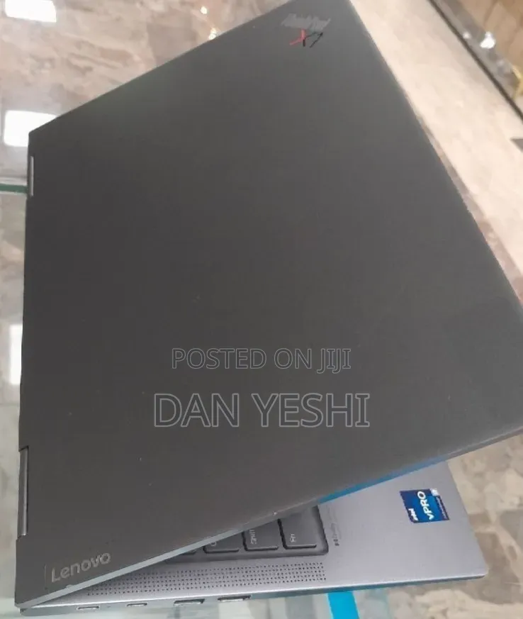 New Laptop Lenovo ThinkPad X1 Yoga 32GB Intel Core i5 SSD 512GB