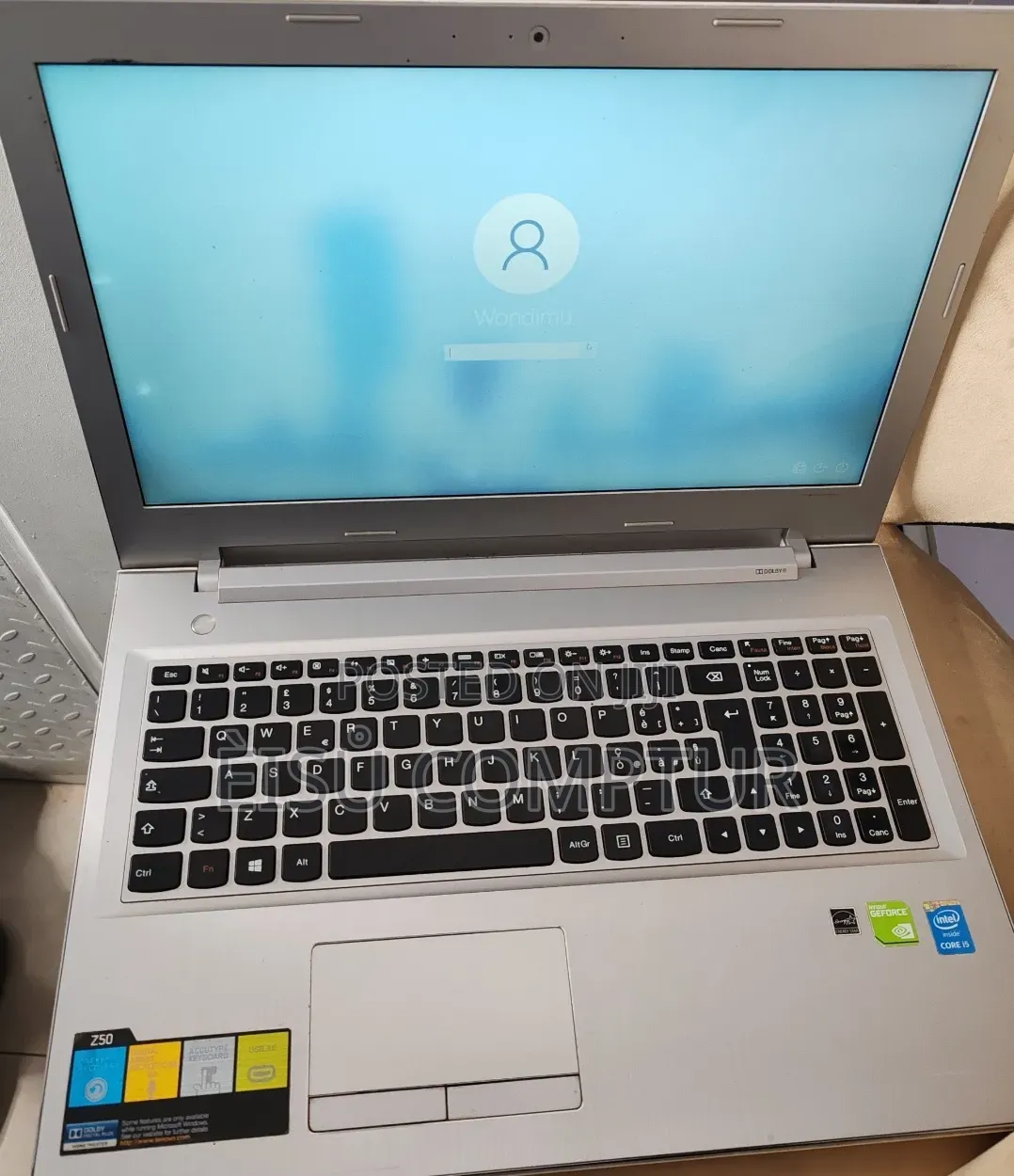 New Laptop Lenovo Z50-70 8GB Intel Core i5 SSD 500GB